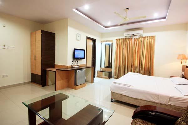 Hotel Sitara Royal Хайдарабад Экстерьер фото